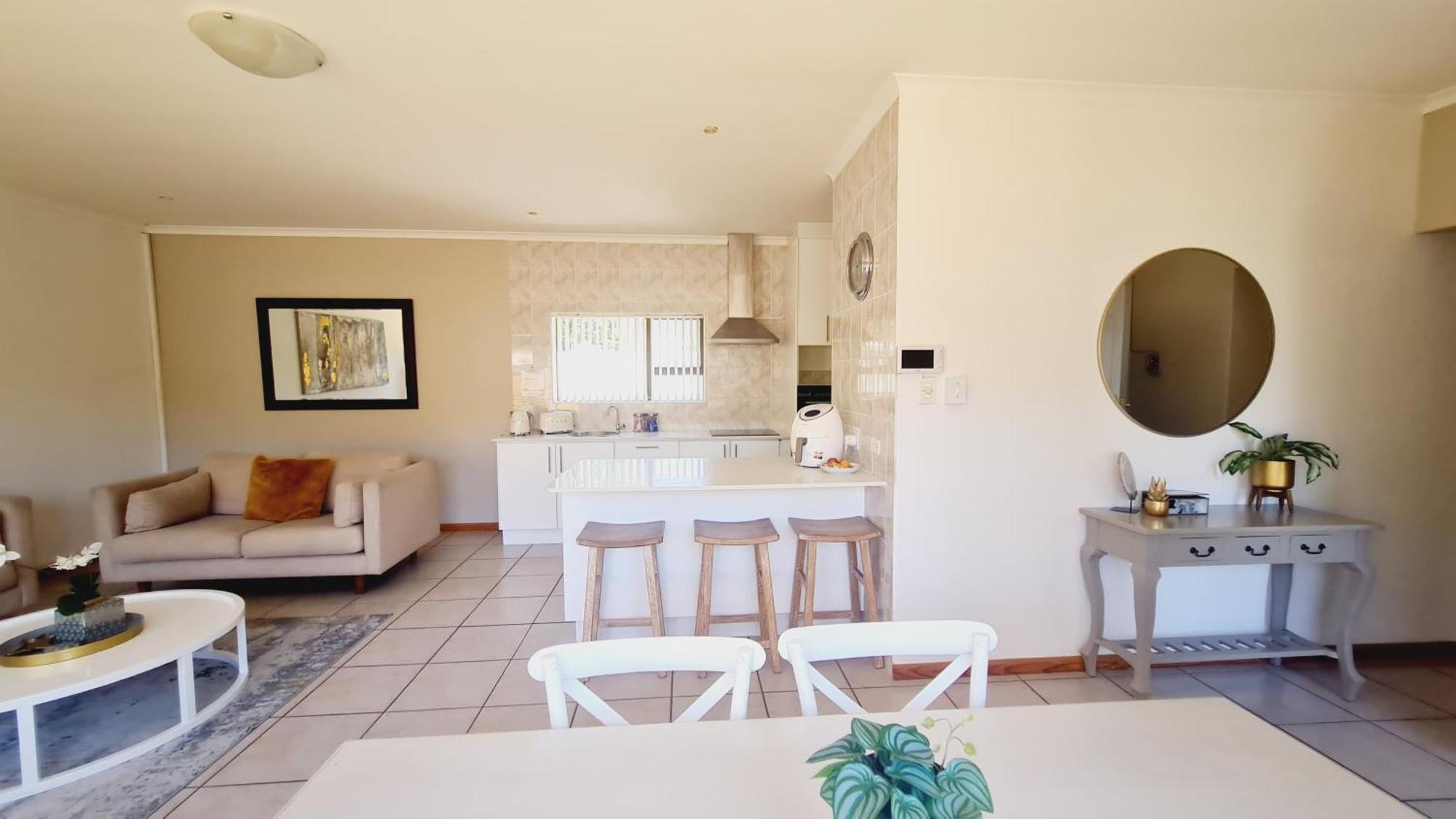 2 On Lismore Guesthouse Tokai Exterior foto